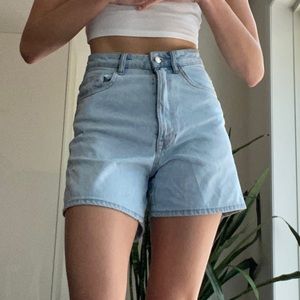 Zara high waisted light blue shorts
